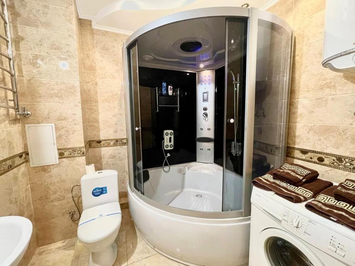 Luxcityapart On Olievskaya Apartment Kyiv